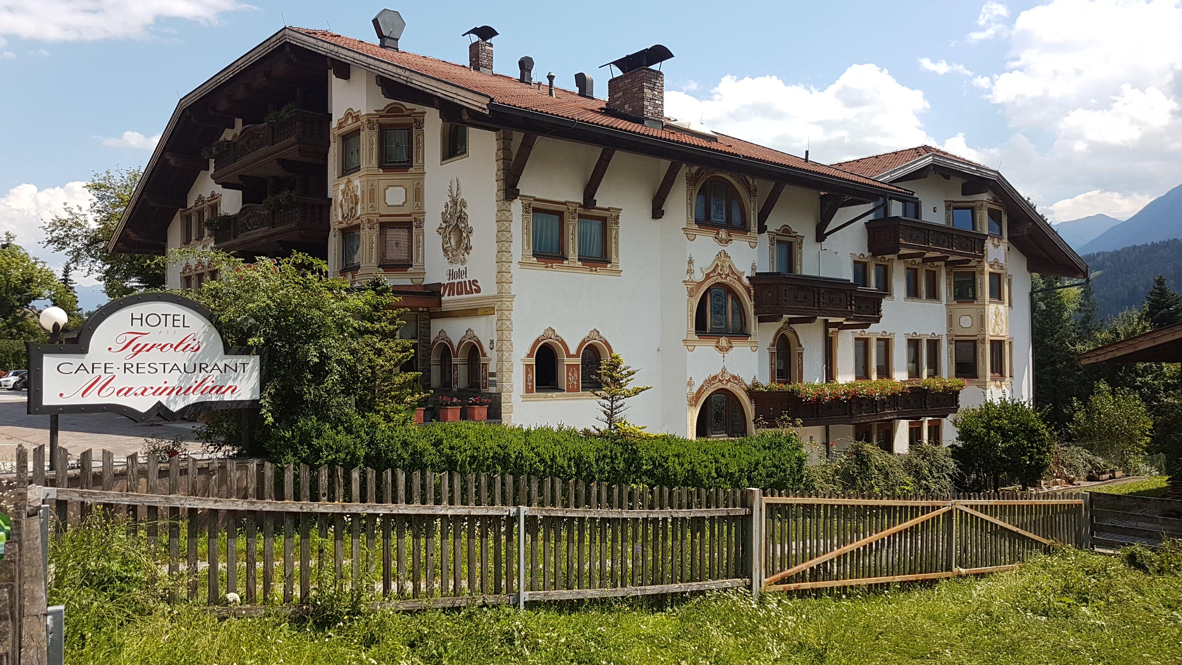 Hotel Tyrolis Zirl Εξωτερικό φωτογραφία