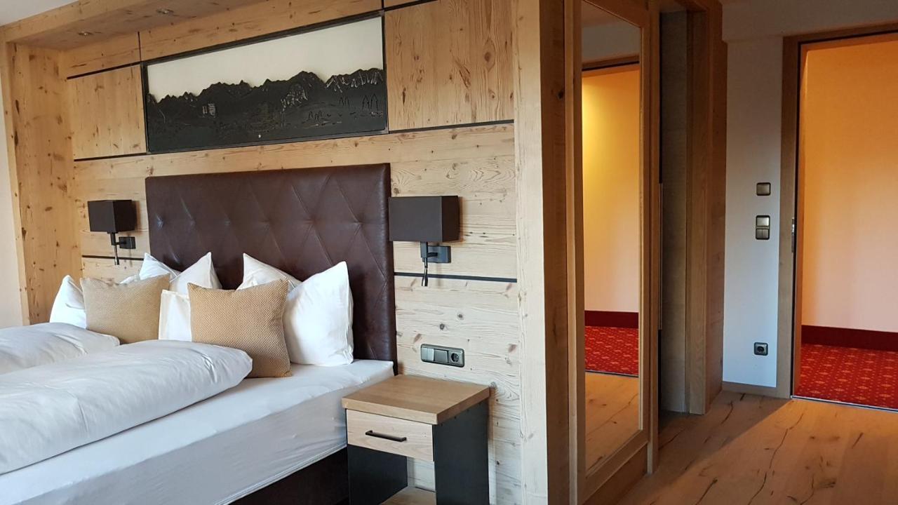 Hotel Tyrolis Zirl Εξωτερικό φωτογραφία