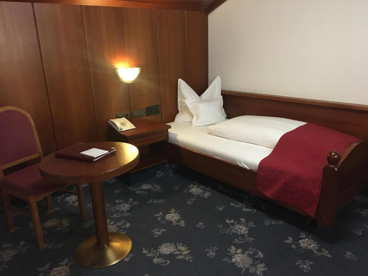 Hotel Tyrolis Zirl Εξωτερικό φωτογραφία
